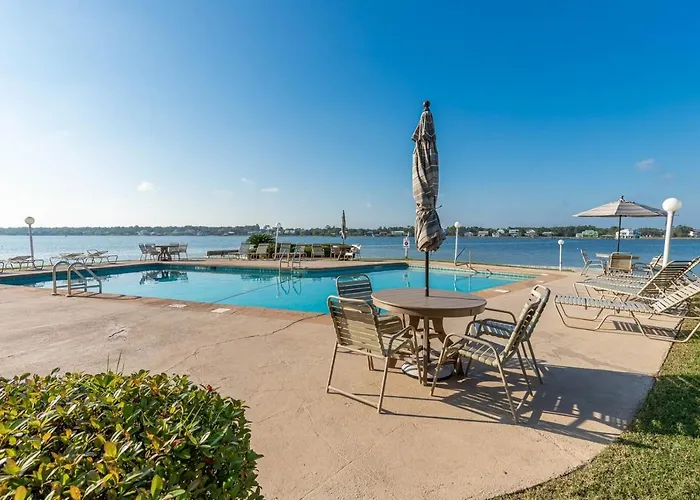 Compass Point 203 Apartment Gulf Shores