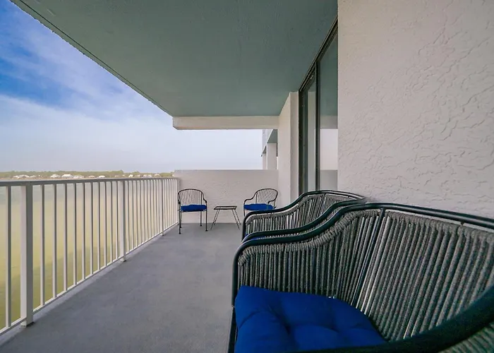 Compass Point 203
