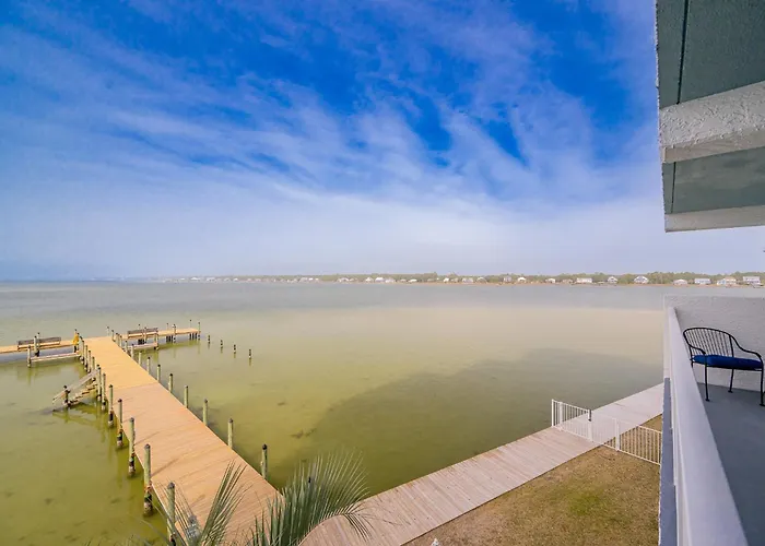 Compass Point 203 Apartment